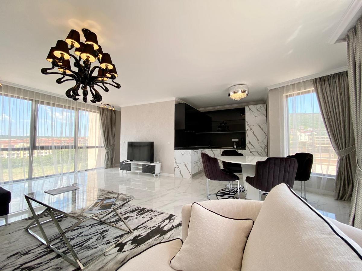 Millennium II Family Paradise Aparthotel Sveti Vlas Eksteriør bilde
