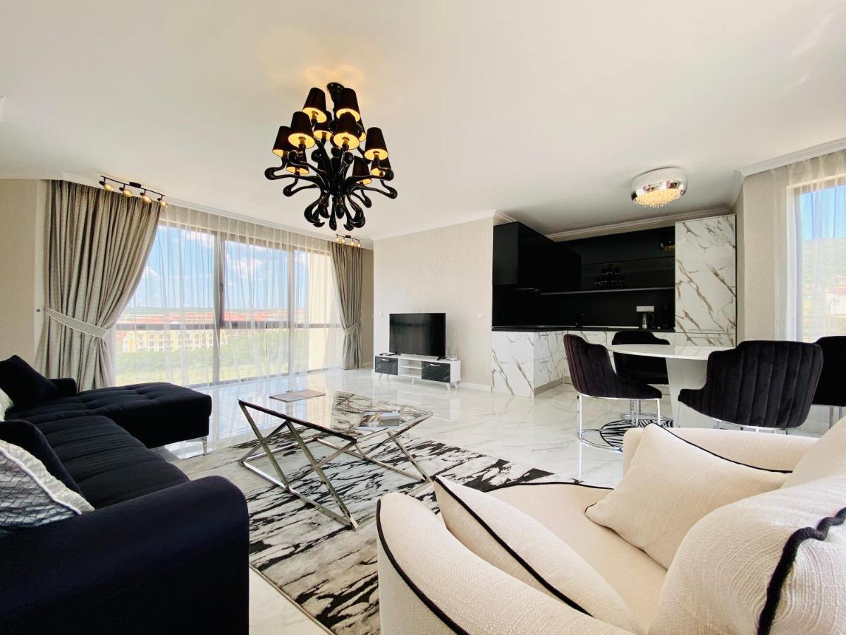 Millennium II Family Paradise Aparthotel Sveti Vlas Eksteriør bilde