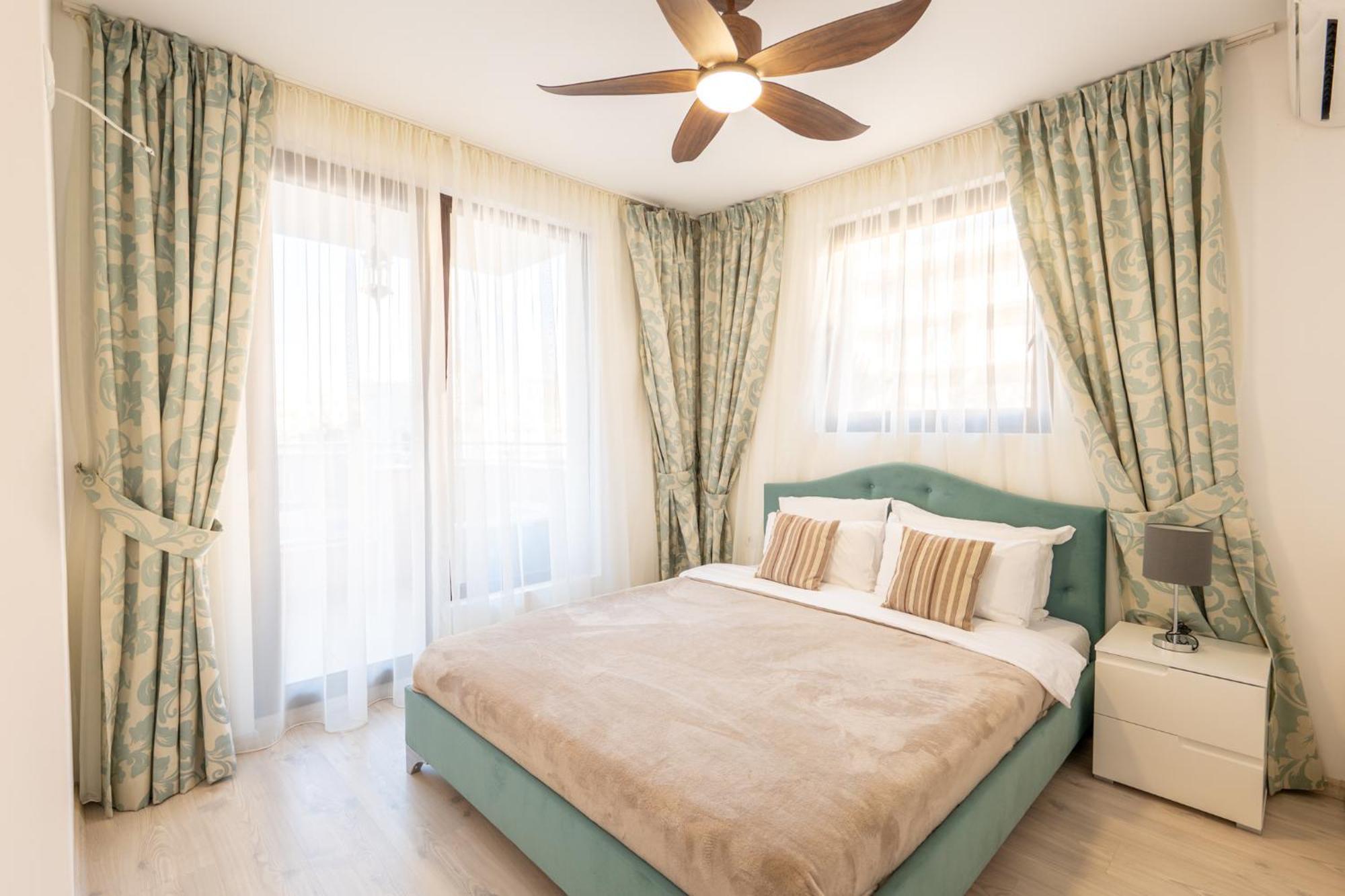 Millennium II Family Paradise Aparthotel Sveti Vlas Eksteriør bilde