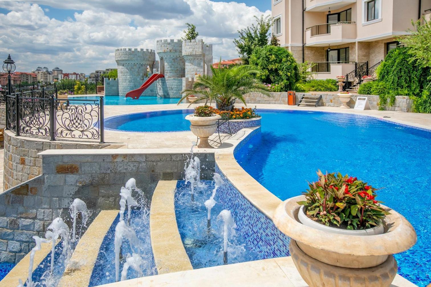 Millennium II Family Paradise Aparthotel Sveti Vlas Eksteriør bilde